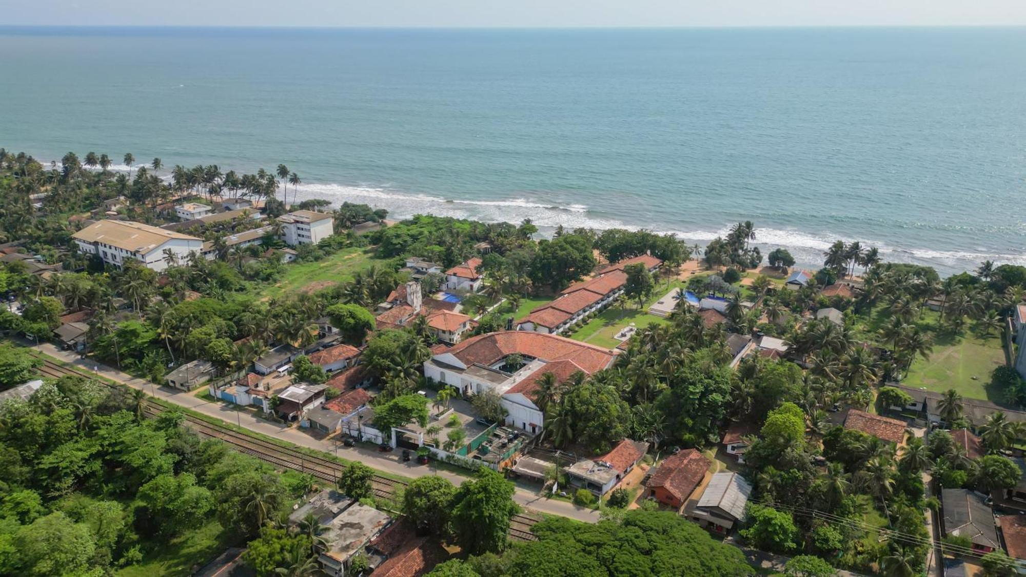 Hibiscus Beach Hotel&Villas Kalutara Exterior foto