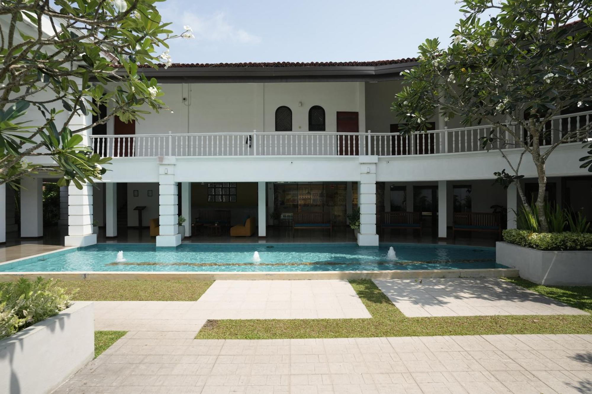 Hibiscus Beach Hotel&Villas Kalutara Exterior foto